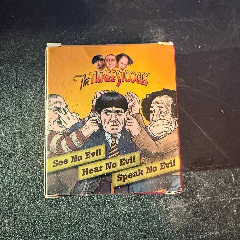 The Three Stooges See No Evil, Hear No Evil, Speak No Evil Mega Mini Kits (008)